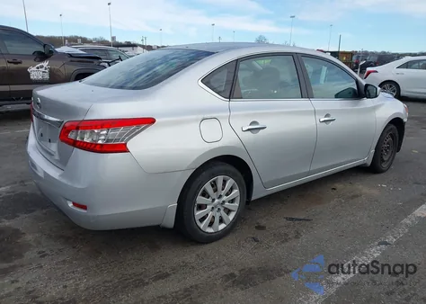 2015 Nissan Sentra S из США, поврежденный, VIN 3N1AB7AP0FY373186